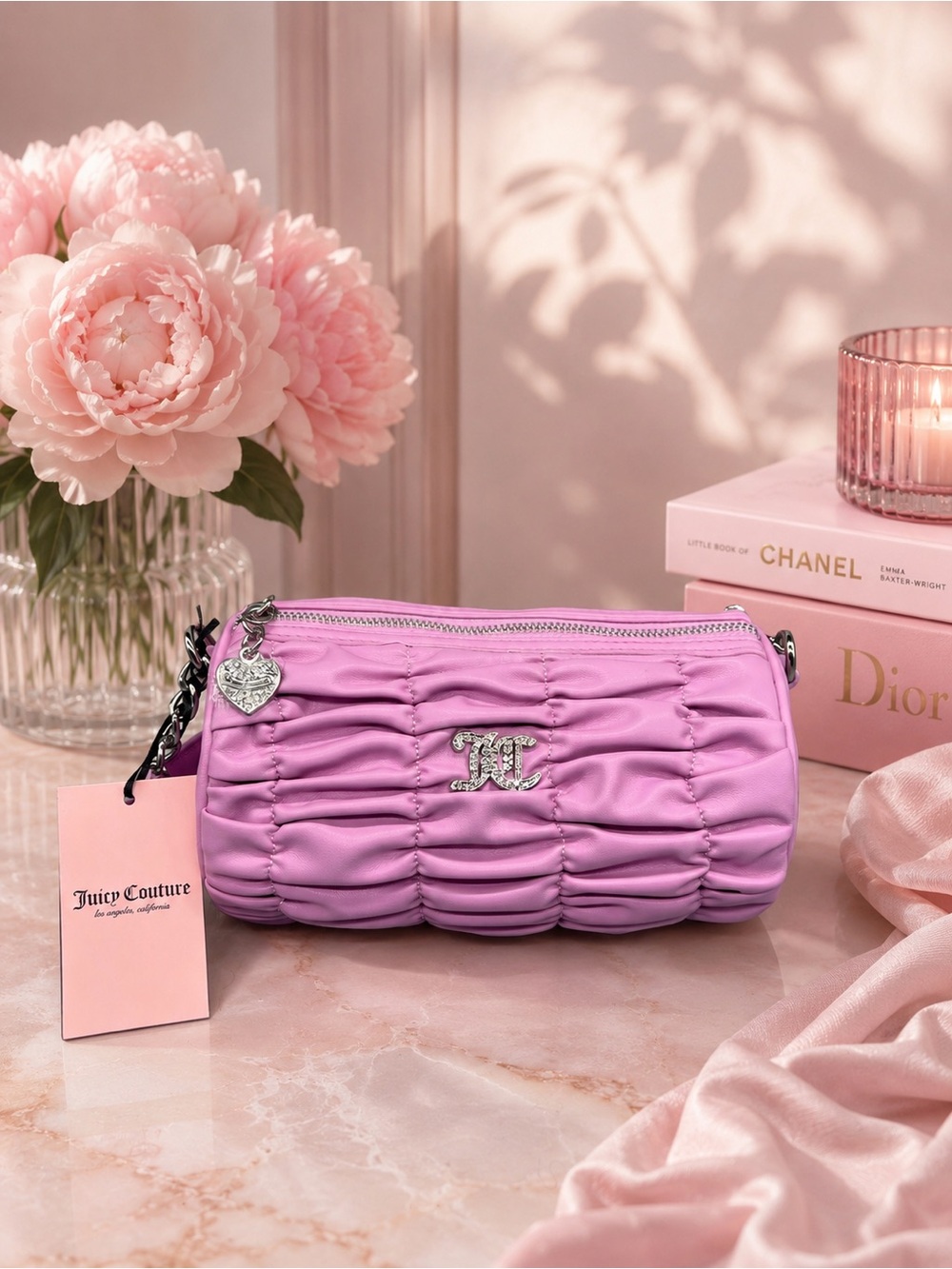 Juicy couture run the world shoulder bag purse